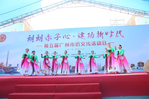 現(xiàn)場表演舞蹈