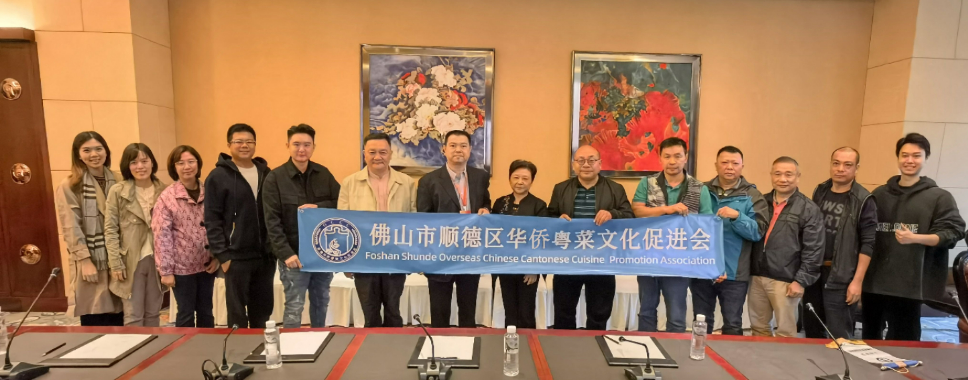 順德區(qū)僑聯(lián)帶隊參加“第四屆世界川菜大會”，并到當?shù)剡M行考察1.jpg