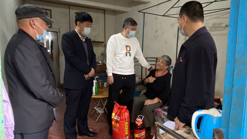 385014070_副本.jpg