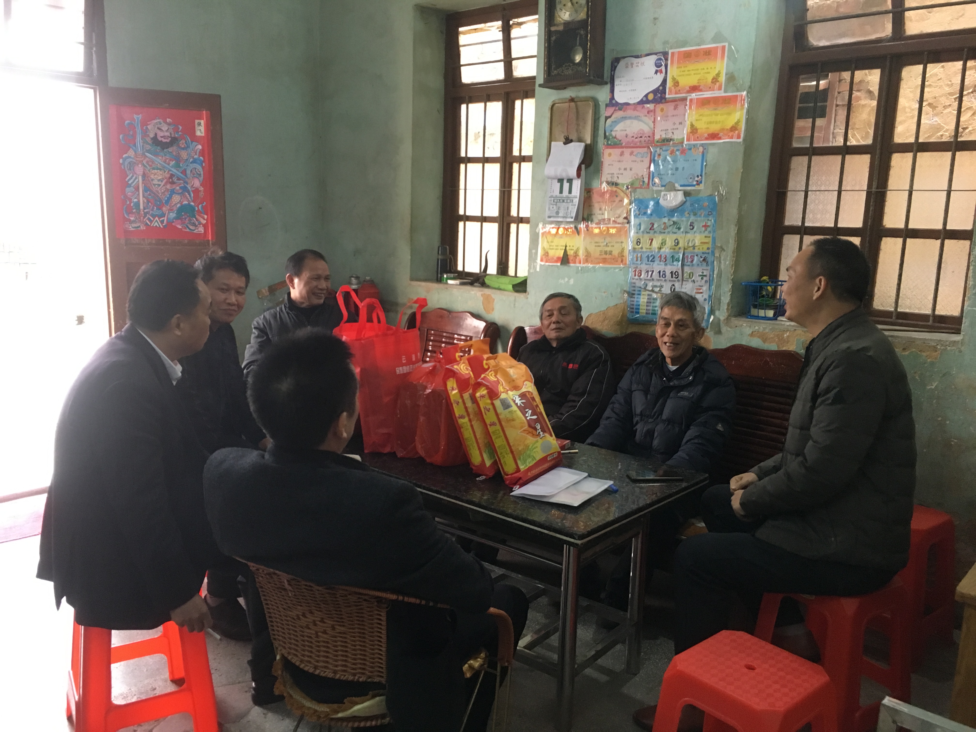 春節(jié)慰問(wèn)歸僑肖仕新兄弟1.13.jpg